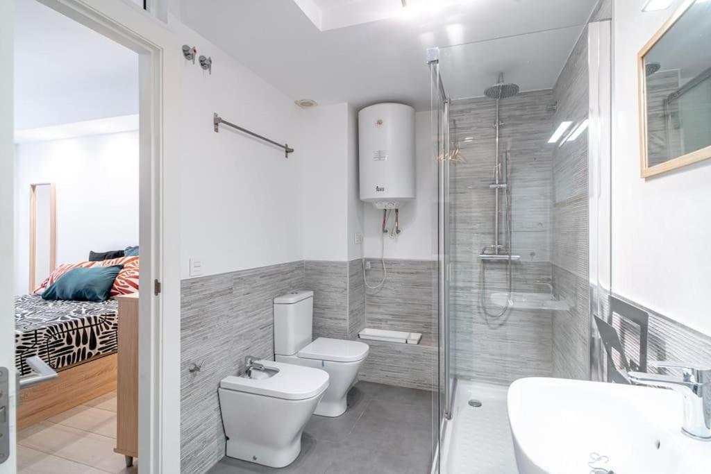 Loft De Diseno Cerca De La Playa - El Palo Apartment มาลากา ภายนอก รูปภาพ
